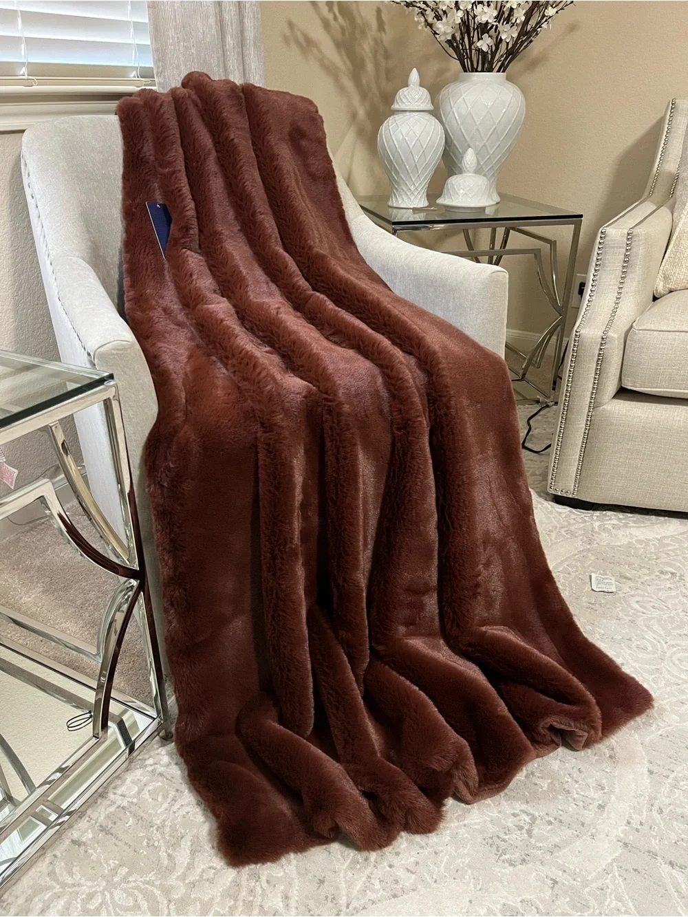 1-NWT RACHEL ROY RUM RABBIT FAUX FUR LUXURY THROW BLANKET